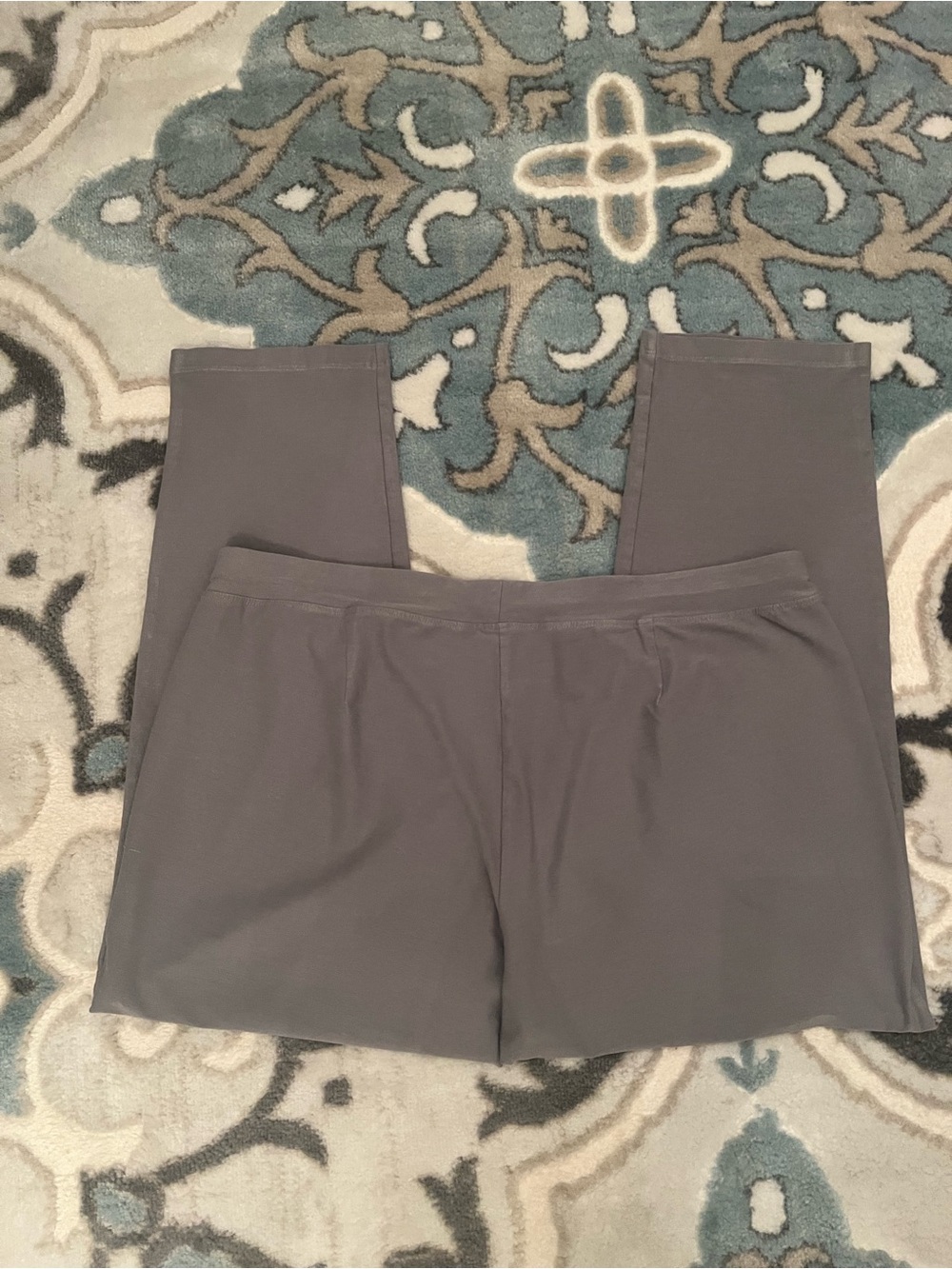 EILEEN FISHER WASHABLE SLIM VISCOSE CREPE CROP PANTS - Picture 7 of 10